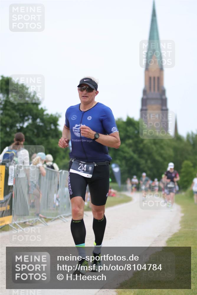 22.06.2025 - Viking Triathlon H.Heesch http://msf.ph/oto/8104784 22.06.2025 13:41:56 Laufen 214 meine-sportfotos.de