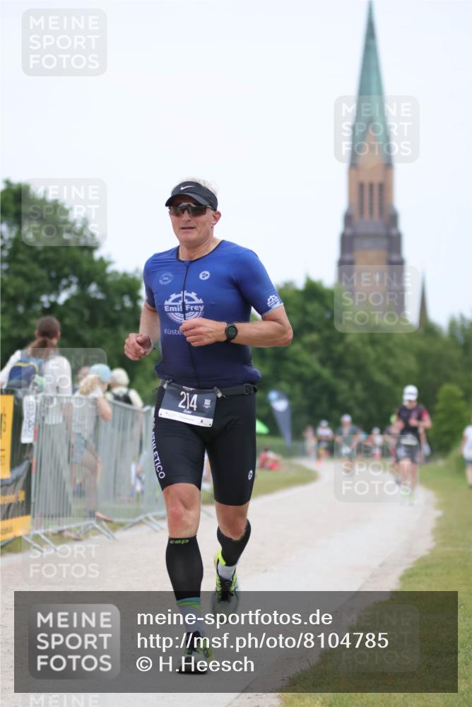 22.06.2025 - Viking Triathlon H.Heesch http://msf.ph/oto/8104785 22.06.2025 13:41:56 Laufen 214 meine-sportfotos.de