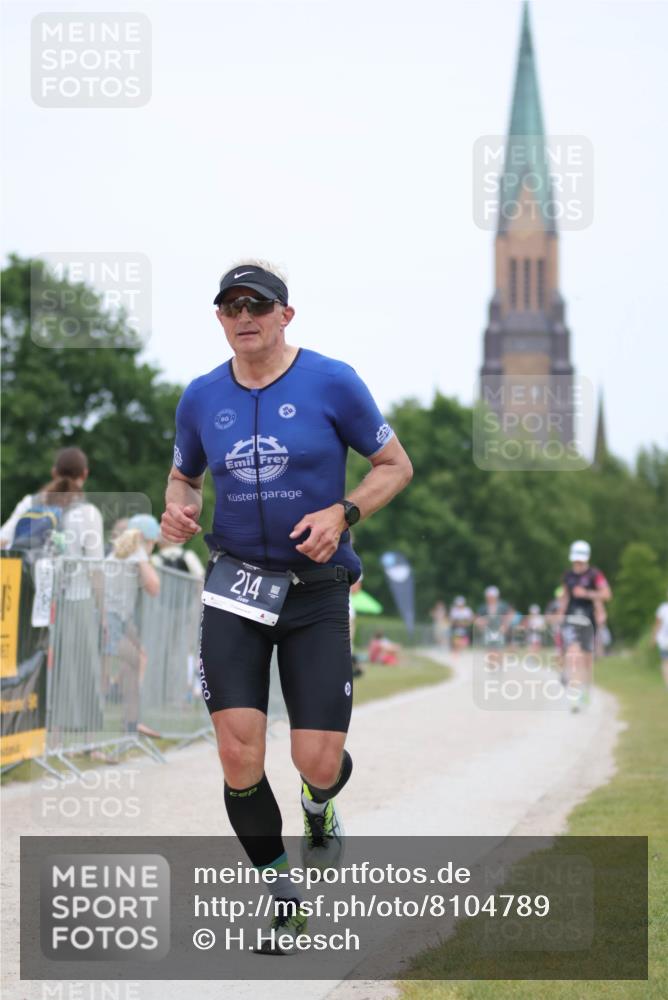 22.06.2025 - Viking Triathlon H.Heesch http://msf.ph/oto/8104789 22.06.2025 13:41:57 Laufen 214 meine-sportfotos.de