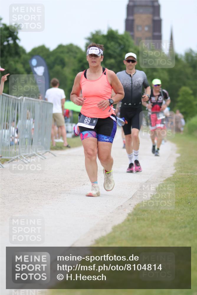 22.06.2025 - Viking Triathlon H.Heesch http://msf.ph/oto/8104814 22.06.2025 13:42:10 Laufen 89, 132, 251, 282, 326 meine-sportfotos.de