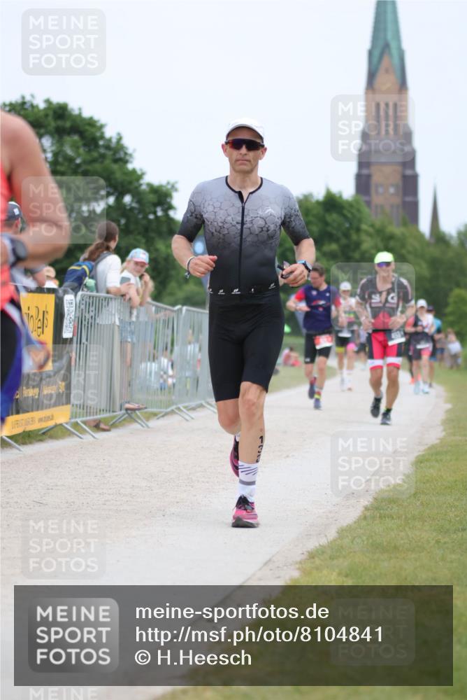 22.06.2025 - Viking Triathlon H.Heesch http://msf.ph/oto/8104841 22.06.2025 13:42:13 Laufen 89, 132, 326, 493, 621 meine-sportfotos.de