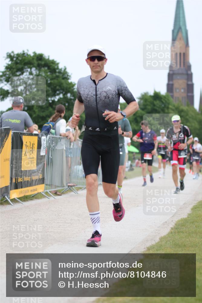 22.06.2025 - Viking Triathlon H.Heesch http://msf.ph/oto/8104846 22.06.2025 13:42:13 Laufen 89, 132, 326, 493, 621 meine-sportfotos.de