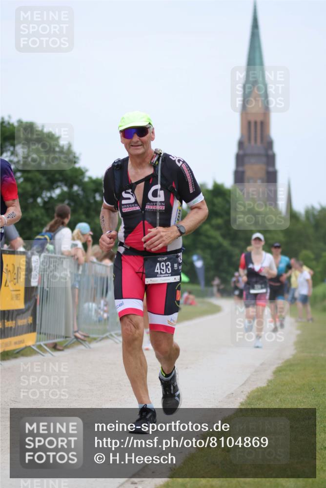 22.06.2025 - Viking Triathlon H.Heesch http://msf.ph/oto/8104869 22.06.2025 13:42:19 Laufen 209, 316, 320, 326, 493, 621 meine-sportfotos.de