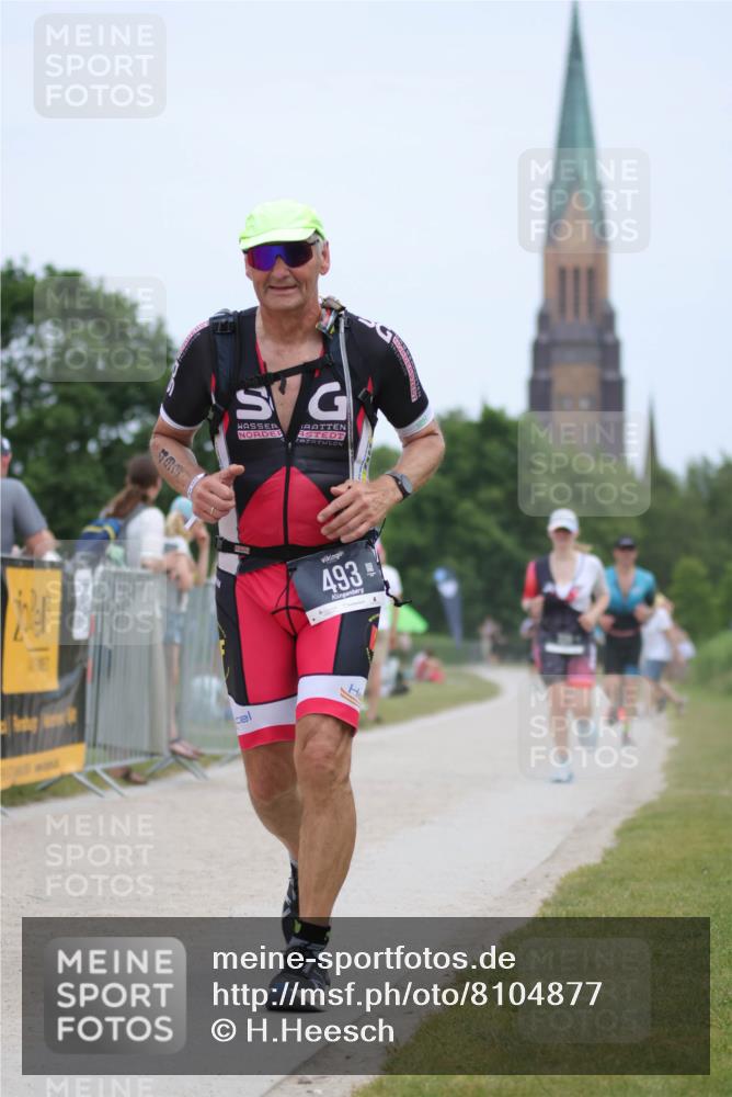 22.06.2025 - Viking Triathlon H.Heesch http://msf.ph/oto/8104877 22.06.2025 13:42:19 Laufen 209, 316, 320, 326, 493, 621 meine-sportfotos.de
