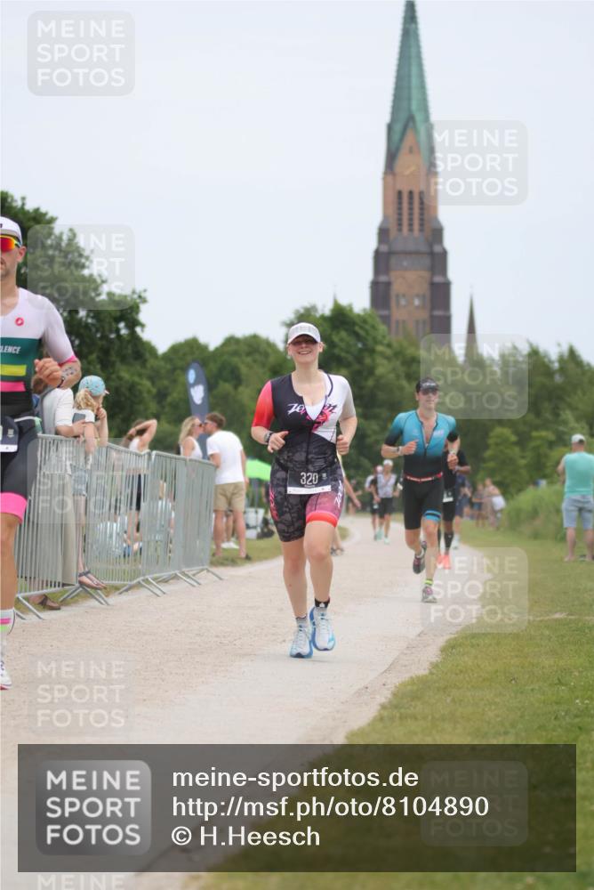 22.06.2025 - Viking Triathlon H.Heesch http://msf.ph/oto/8104890 22.06.2025 13:42:21 Laufen 209, 316, 320, 326, 493, 621 meine-sportfotos.de