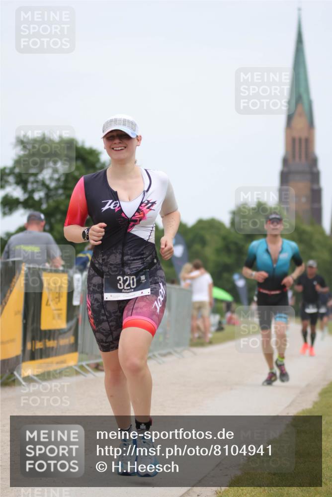 22.06.2025 - Viking Triathlon H.Heesch http://msf.ph/oto/8104941 22.06.2025 13:42:23 Laufen 83, 209, 316, 320, 493, 621 meine-sportfotos.de