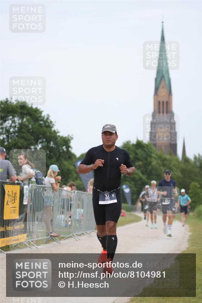 22.06.2025 - Viking Triathlon H.Heesch http://msf.ph/oto/8104981 22.06.2025 13:42:29 Laufen 83, 316, 323 meine-sportfotos.de