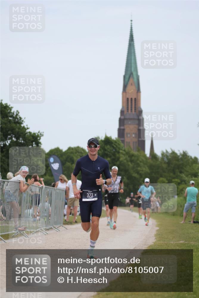 22.06.2025 - Viking Triathlon H.Heesch http://msf.ph/oto/8105007 22.06.2025 13:42:32 Laufen 83, 146, 323 meine-sportfotos.de