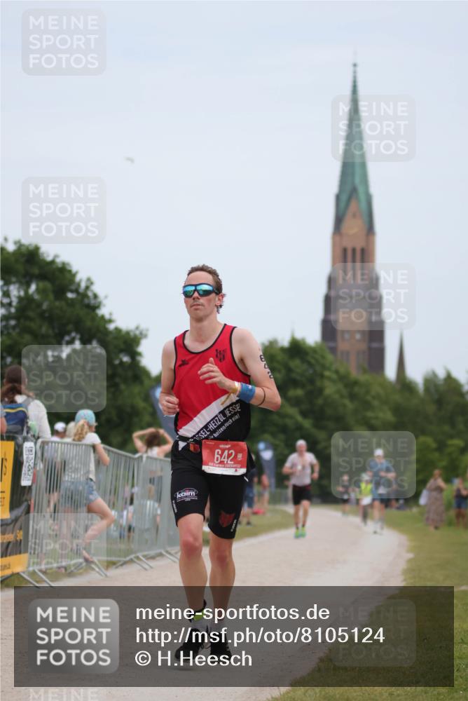 22.06.2025 - Viking Triathlon H.Heesch http://msf.ph/oto/8105124 22.06.2025 13:43:17 Laufen 642 meine-sportfotos.de
