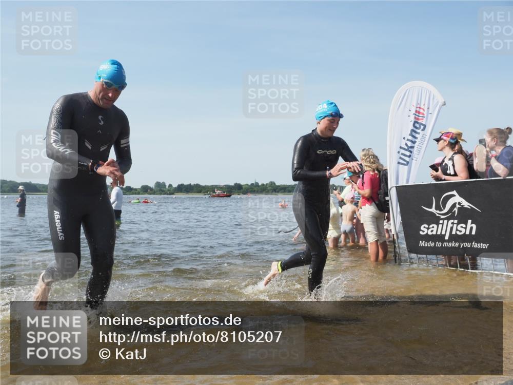 22.06.2025 - Viking Triathlon KatJ http://msf.ph/oto/8105207 22.06.2025 10:36:12 Schwimmen 19, 101, 313, 334, 377, 407, 448, 636 meine-sportfotos.de