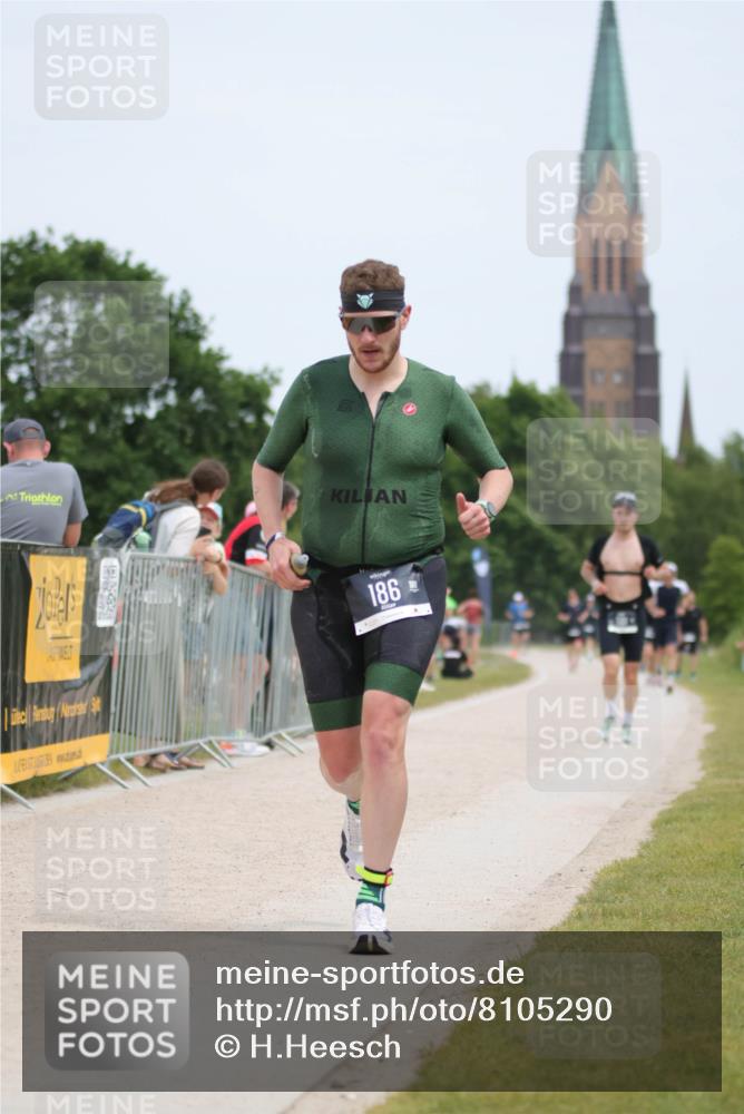22.06.2025 - Viking Triathlon H.Heesch http://msf.ph/oto/8105290 22.06.2025 13:44:03 Laufen 186, 501 meine-sportfotos.de