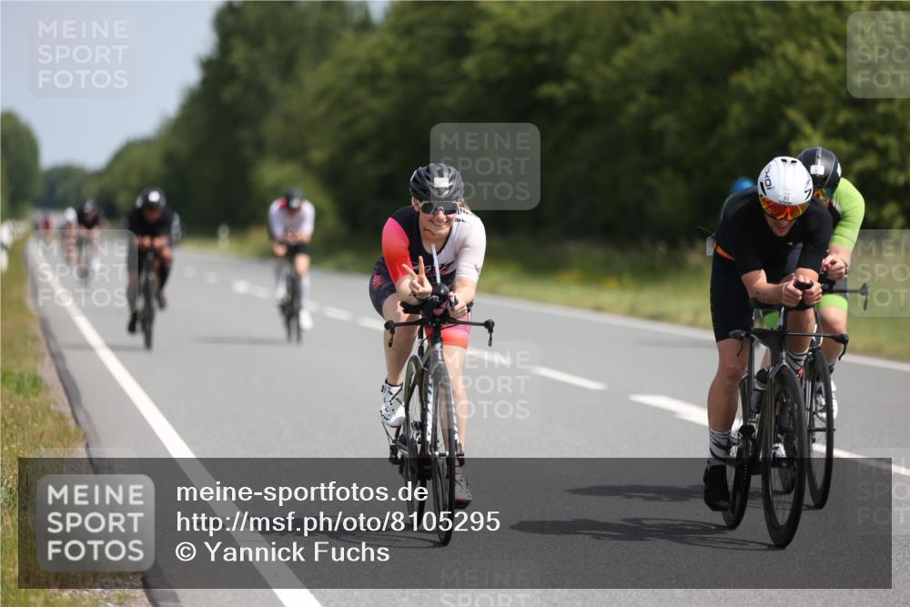 22.06.2025 - Viking Triathlon Yannick Fuchs http://msf.ph/oto/8105295 22.06.2025 11:29:34 Radfahren 78, 83, 93, 110, 182, 254, 281, 314, 320, 375, 411, 427, 487 meine-sportfotos.de