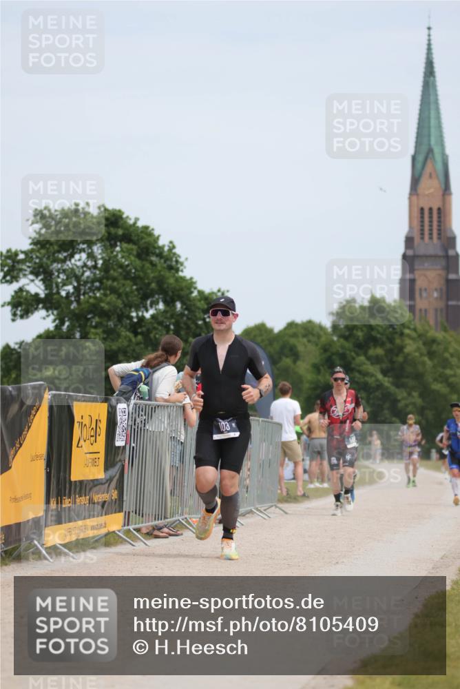 22.06.2025 - Viking Triathlon H.Heesch http://msf.ph/oto/8105409 22.06.2025 13:44:37 Laufen 103, 137, 216, 410, 492, 506 meine-sportfotos.de