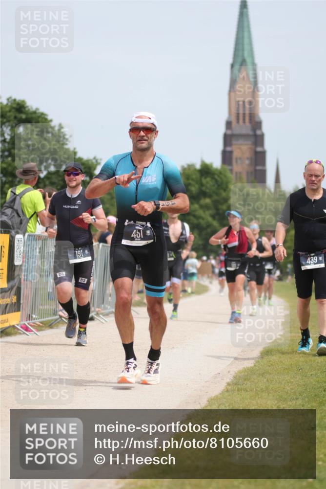 22.06.2025 - Viking Triathlon H.Heesch http://msf.ph/oto/8105660 22.06.2025 13:46:41 Laufen 100, 131, 191, 418, 439, 451, 535 meine-sportfotos.de