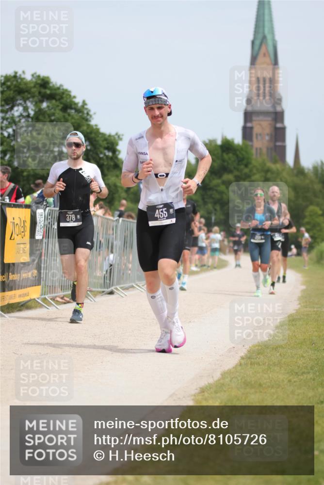 22.06.2025 - Viking Triathlon H.Heesch http://msf.ph/oto/8105726 22.06.2025 13:47:08 Laufen 88, 325, 378, 398, 412, 452, 455 meine-sportfotos.de