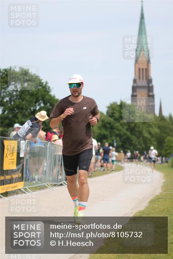 22.06.2025 - Viking Triathlon H.Heesch http://msf.ph/oto/8105732 22.06.2025 14:08:29 Laufen 645 meine-sportfotos.de