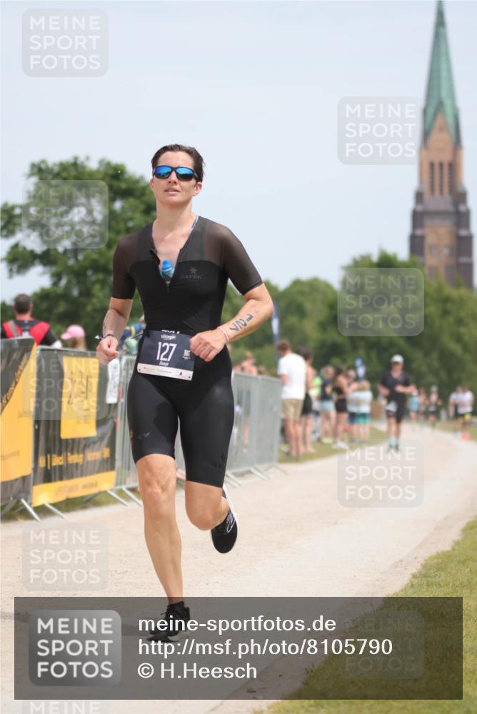 22.06.2025 - Viking Triathlon H.Heesch http://msf.ph/oto/8105790 22.06.2025 13:47:16 Laufen 127, 325, 398, 452 meine-sportfotos.de
