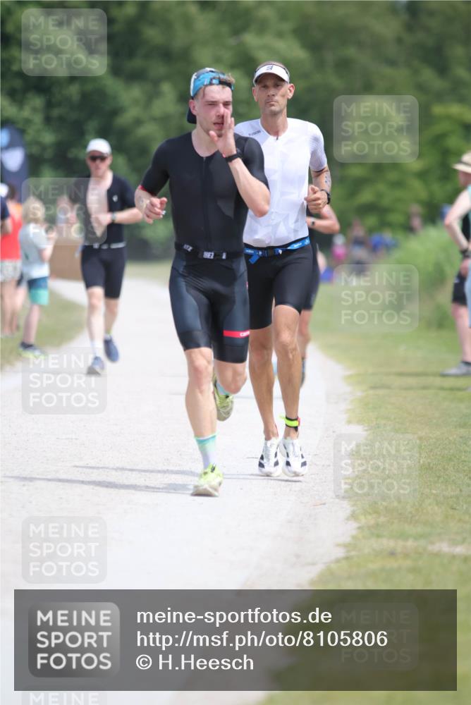 22.06.2025 - Viking Triathlon H.Heesch http://msf.ph/oto/8105806 22.06.2025 14:08:54 Laufen 22, 87, 555 meine-sportfotos.de
