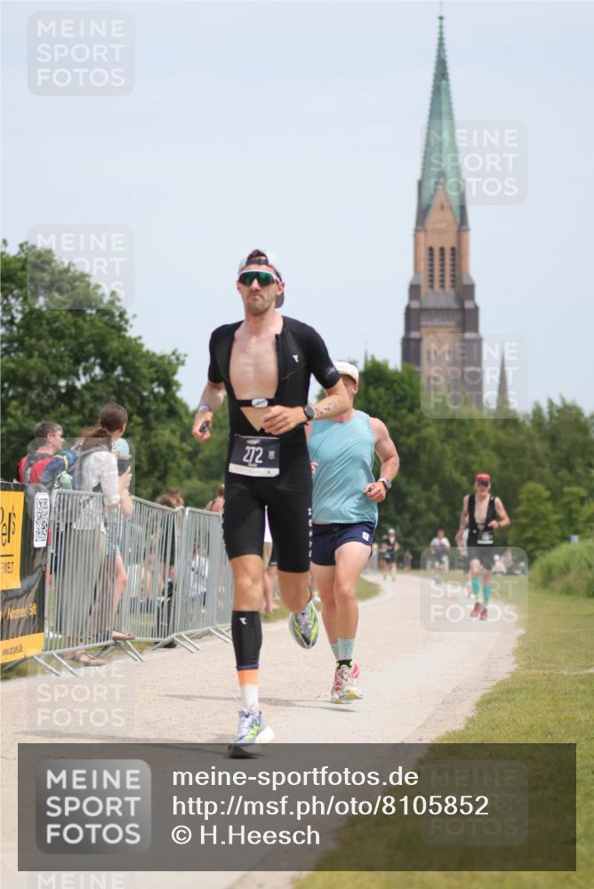 22.06.2025 - Viking Triathlon H.Heesch http://msf.ph/oto/8105852 22.06.2025 13:47:38 Laufen 233, 272, 617 meine-sportfotos.de