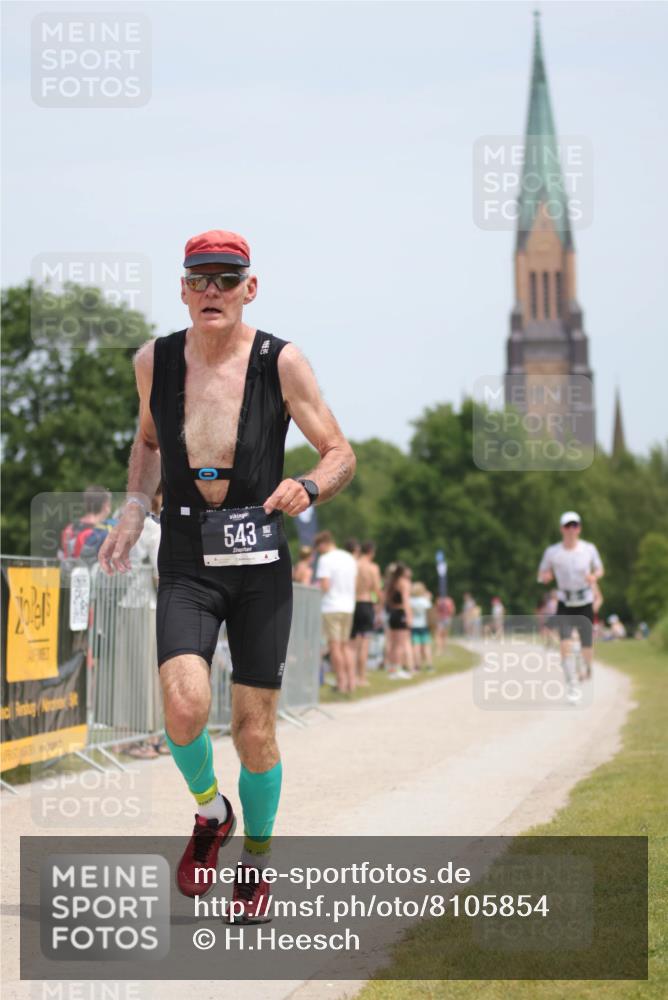 22.06.2025 - Viking Triathlon H.Heesch http://msf.ph/oto/8105854 22.06.2025 13:47:47 Laufen 401, 543 meine-sportfotos.de