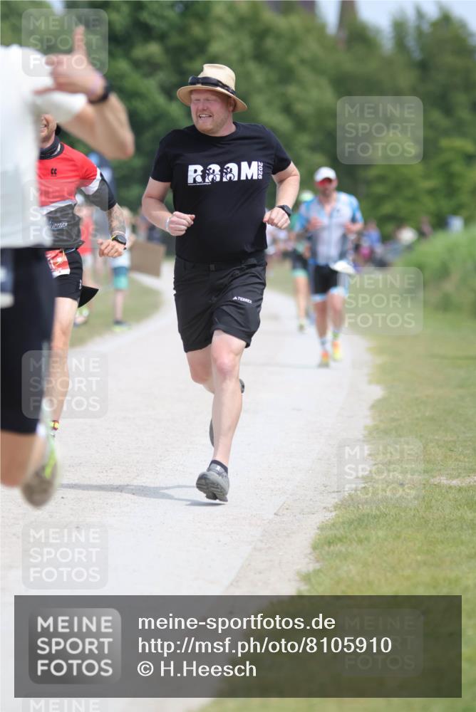 22.06.2025 - Viking Triathlon H.Heesch http://msf.ph/oto/8105910 22.06.2025 14:09:30 Laufen 494, 553, 641 meine-sportfotos.de