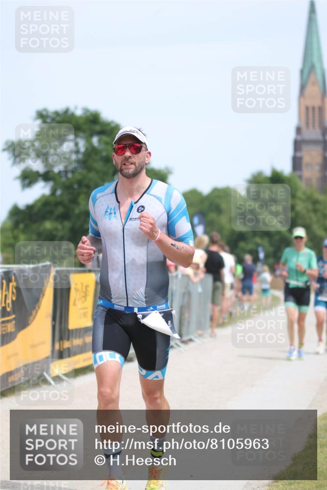 22.06.2025 - Viking Triathlon H.Heesch http://msf.ph/oto/8105963 22.06.2025 14:09:39 Laufen 65, 324, 361 meine-sportfotos.de