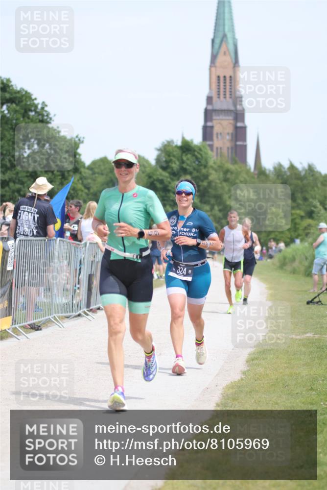 22.06.2025 - Viking Triathlon H.Heesch http://msf.ph/oto/8105969 22.06.2025 14:09:42 Laufen 65, 324, 349, 361 meine-sportfotos.de