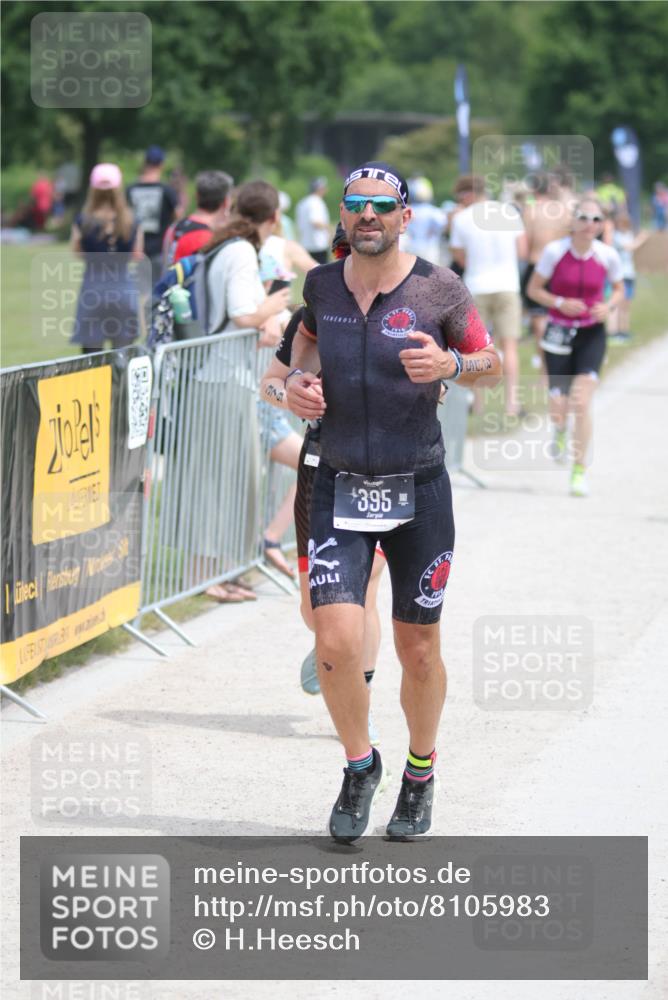 22.06.2025 - Viking Triathlon H.Heesch http://msf.ph/oto/8105983 22.06.2025 13:49:25 Laufen 236, 249, 379, 395, 604 meine-sportfotos.de