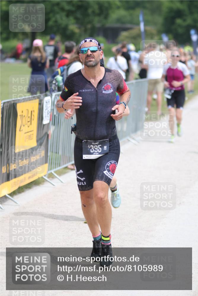 22.06.2025 - Viking Triathlon H.Heesch http://msf.ph/oto/8105989 22.06.2025 13:49:25 Laufen 236, 249, 379, 395, 604 meine-sportfotos.de