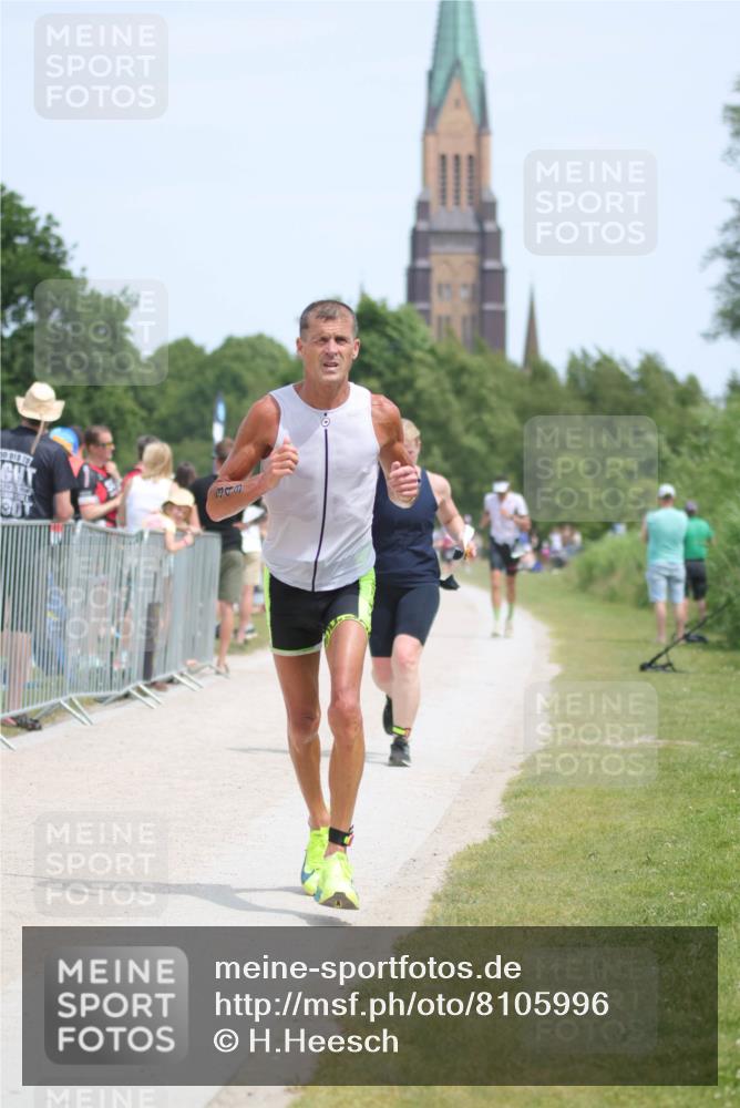 22.06.2025 - Viking Triathlon H.Heesch http://msf.ph/oto/8105996 22.06.2025 14:09:46 Laufen 65, 324, 349, 475 meine-sportfotos.de