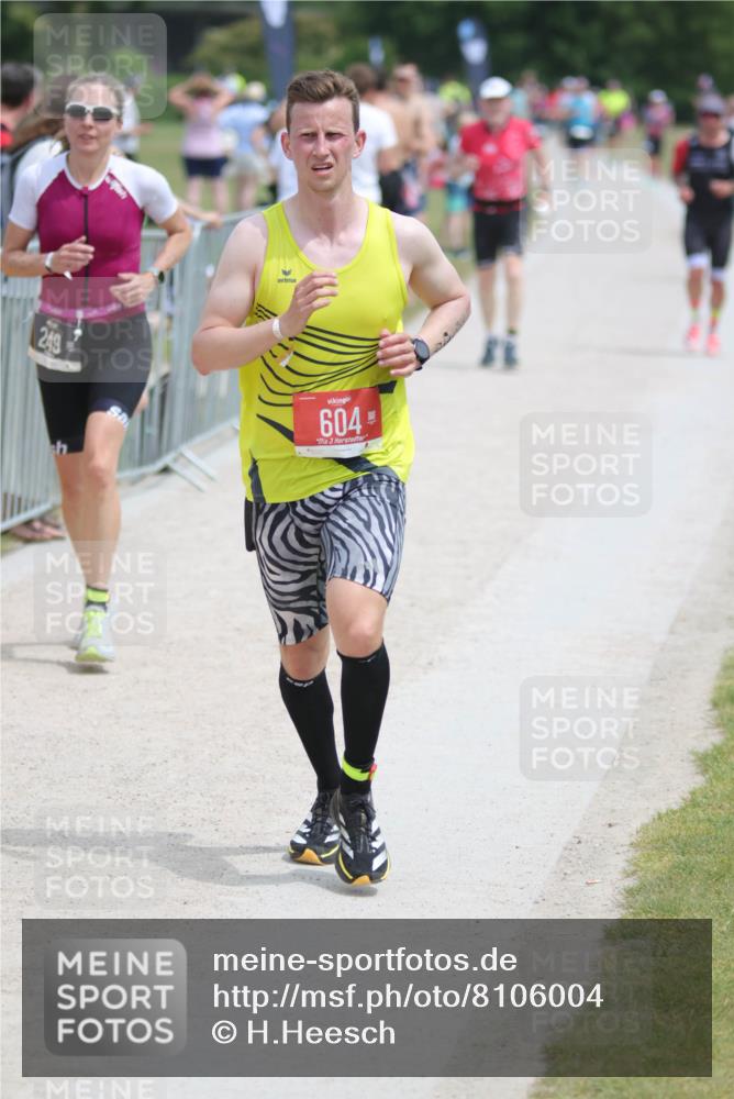 22.06.2025 - Viking Triathlon H.Heesch http://msf.ph/oto/8106004 22.06.2025 13:49:28 Laufen 249, 379, 395, 604 meine-sportfotos.de