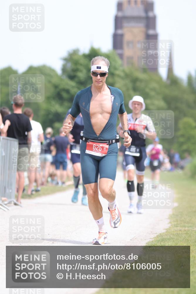 22.06.2025 - Viking Triathlon H.Heesch http://msf.ph/oto/8106005 22.06.2025 14:10:04 Laufen 78, 416, 625 meine-sportfotos.de