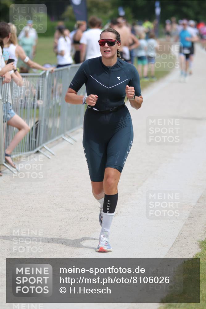 22.06.2025 - Viking Triathlon H.Heesch http://msf.ph/oto/8106026 22.06.2025 13:49:39 Laufen 18, 20, 39, 491 meine-sportfotos.de