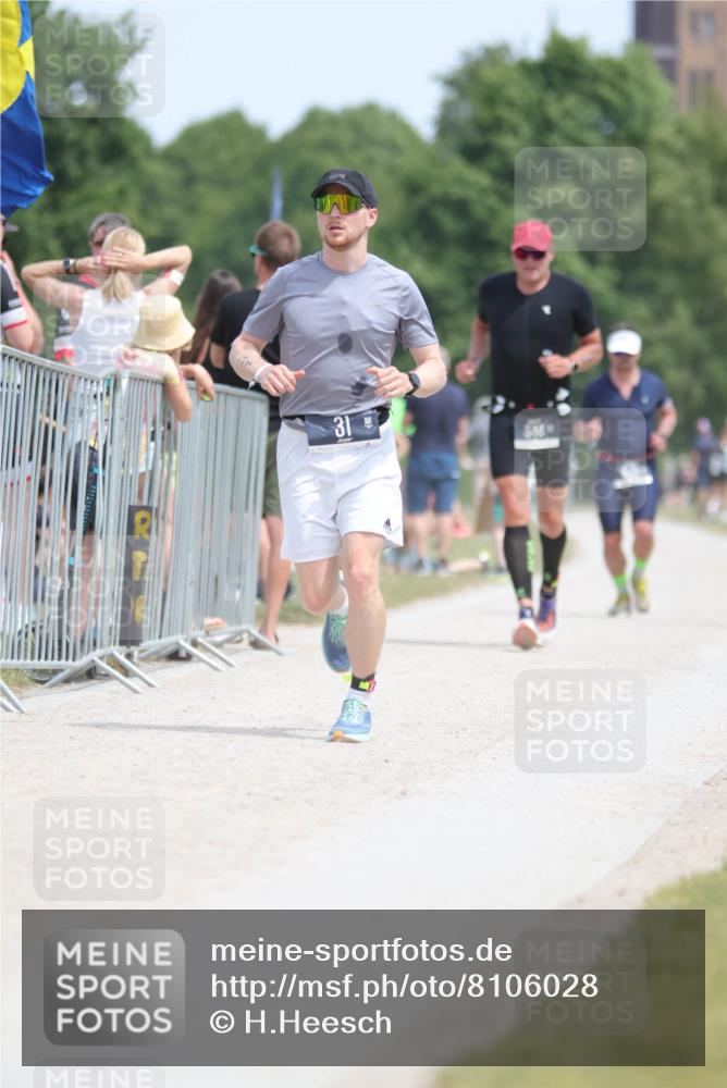 22.06.2025 - Viking Triathlon H.Heesch http://msf.ph/oto/8106028 22.06.2025 14:10:10 Laufen 31, 78, 416, 625 meine-sportfotos.de