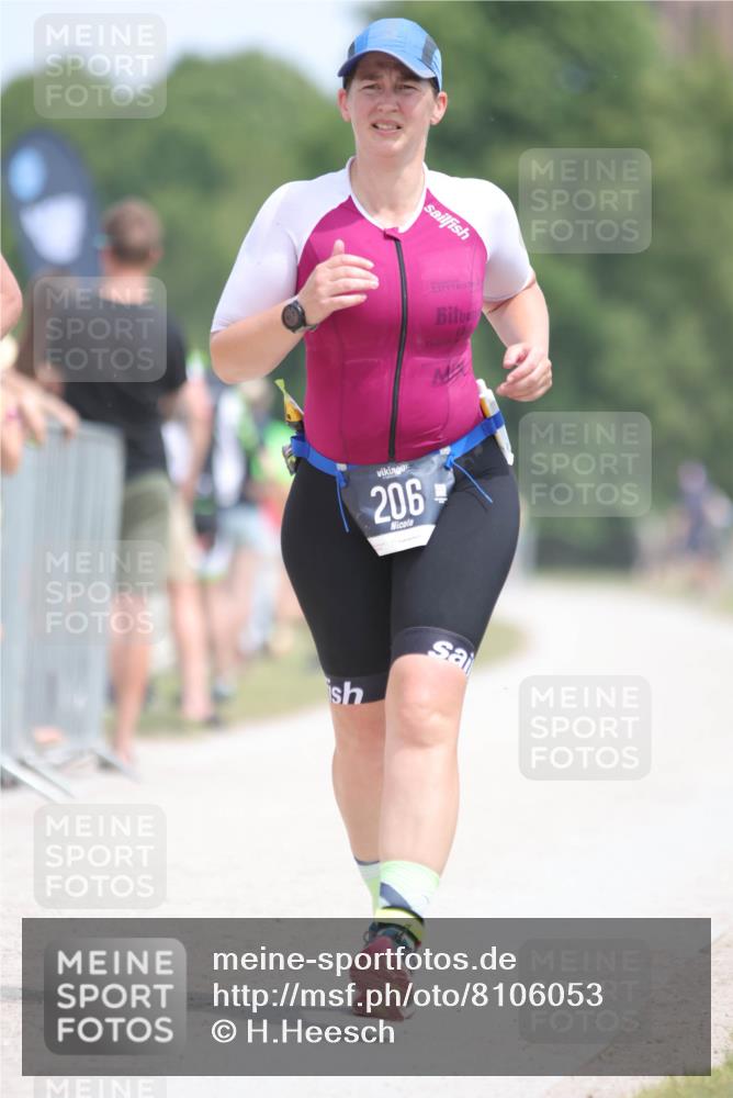 22.06.2025 - Viking Triathlon H.Heesch http://msf.ph/oto/8106053 22.06.2025 14:10:18 Laufen 31, 206, 538, 548 meine-sportfotos.de