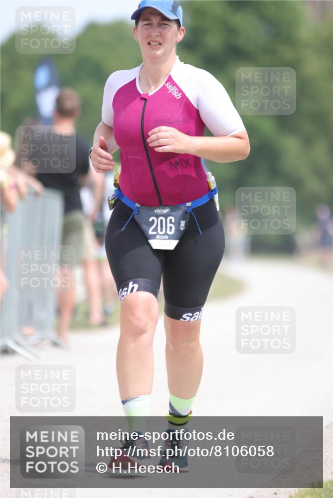 22.06.2025 - Viking Triathlon H.Heesch http://msf.ph/oto/8106058 22.06.2025 14:10:19 Laufen 206, 538, 548 meine-sportfotos.de
