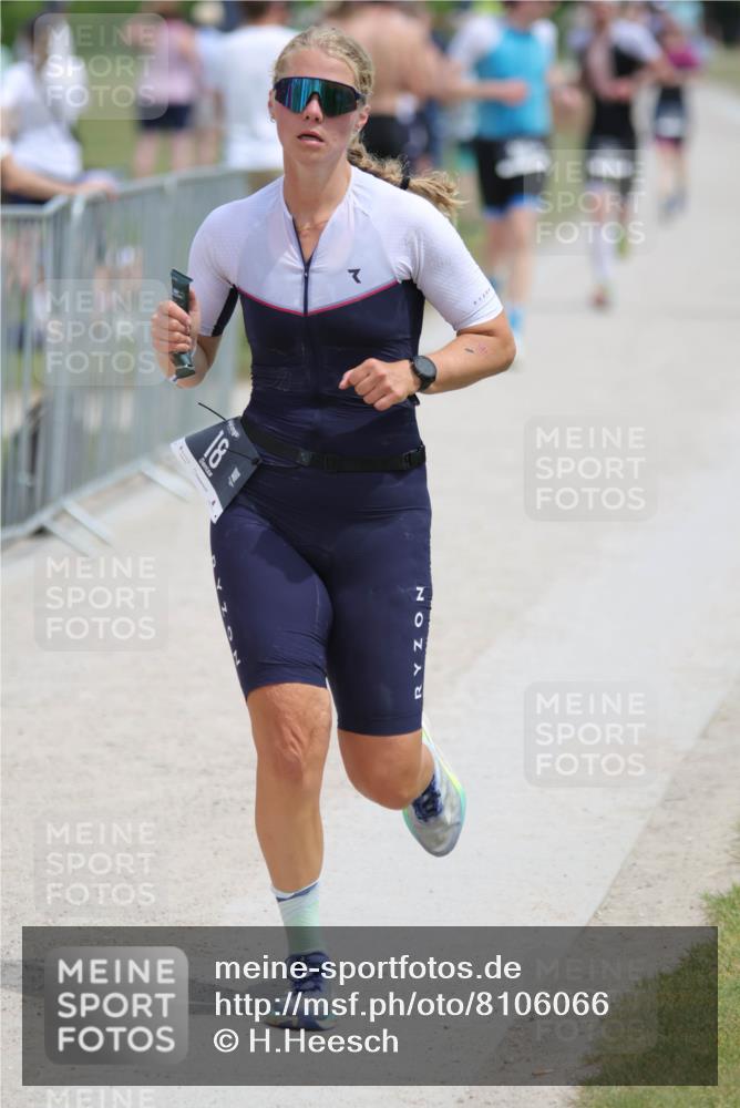 22.06.2025 - Viking Triathlon H.Heesch http://msf.ph/oto/8106066 22.06.2025 13:49:44 Laufen 18, 20 meine-sportfotos.de