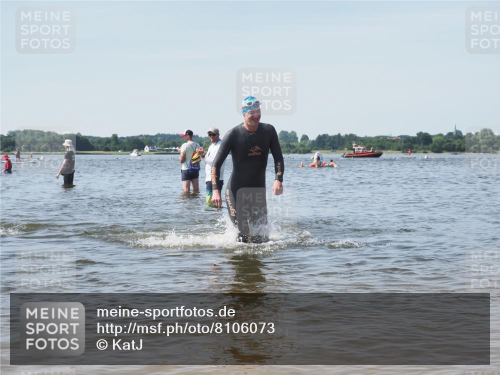 22.06.2025 - Viking Triathlon KatJ http://msf.ph/oto/8106073 22.06.2025 10:37:02 Schwimmen 331, 355, 388, 454, 500, 513 meine-sportfotos.de