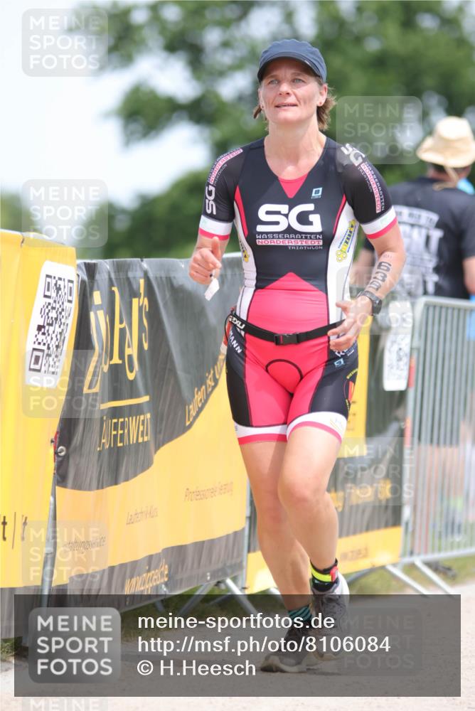 22.06.2025 - Viking Triathlon H.Heesch http://msf.ph/oto/8106084 22.06.2025 14:10:55 Laufen 310, 639 meine-sportfotos.de