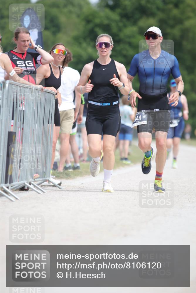 22.06.2025 - Viking Triathlon H.Heesch http://msf.ph/oto/8106120 22.06.2025 14:11:04 Laufen 294, 310, 344 meine-sportfotos.de