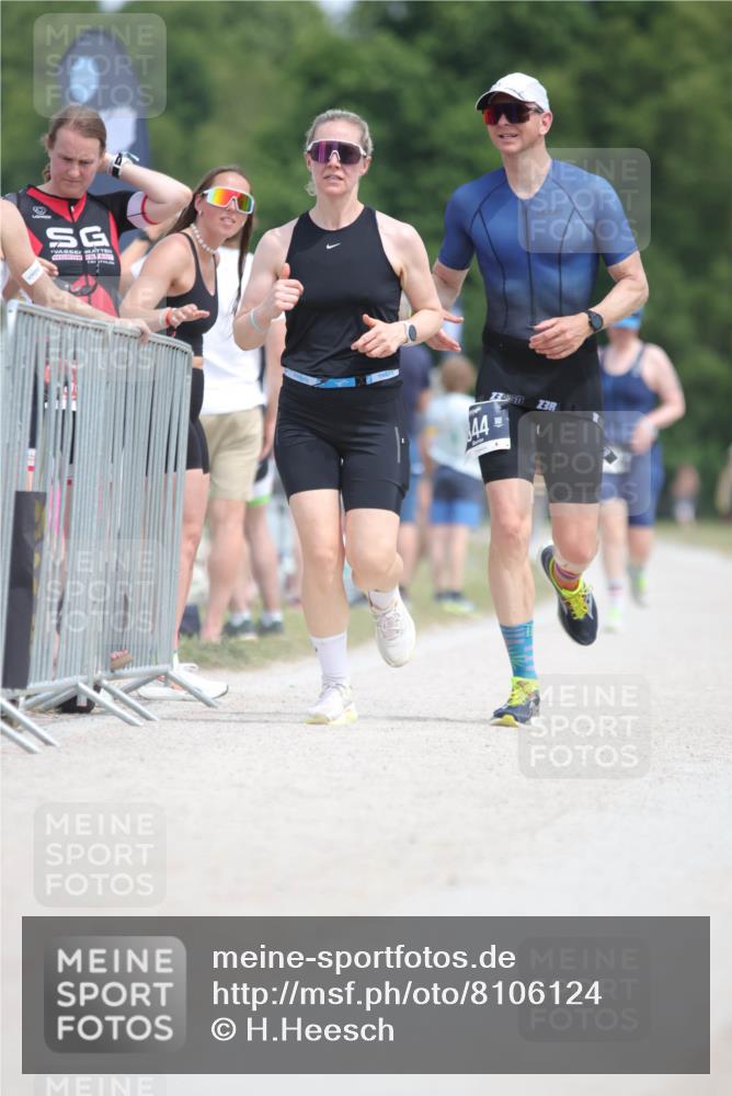 22.06.2025 - Viking Triathlon H.Heesch http://msf.ph/oto/8106124 22.06.2025 14:11:04 Laufen 294, 310, 344 meine-sportfotos.de