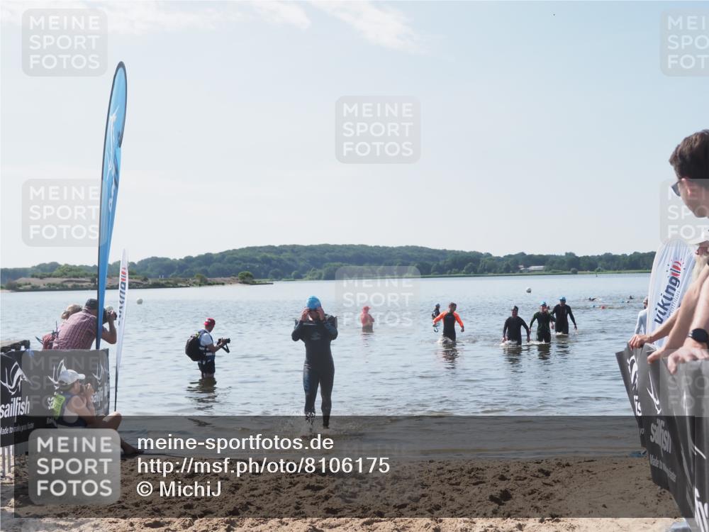 22.06.2025 - Viking Triathlon MichiJ http://msf.ph/oto/8106175 22.06.2025 10:52:12 Schwimmen 116, 136, 481, 542 meine-sportfotos.de