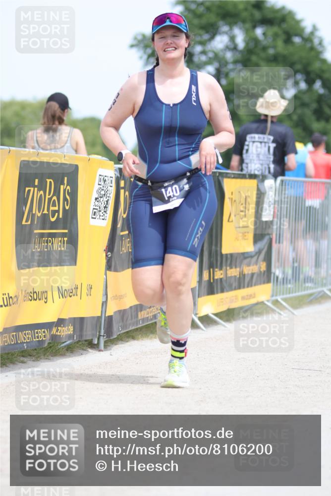 22.06.2025 - Viking Triathlon H.Heesch http://msf.ph/oto/8106200 22.06.2025 14:11:17 Laufen 140 meine-sportfotos.de