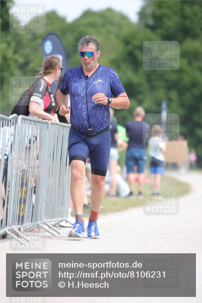 22.06.2025 - Viking Triathlon H.Heesch http://msf.ph/oto/8106231 22.06.2025 14:11:34 Laufen 449 meine-sportfotos.de