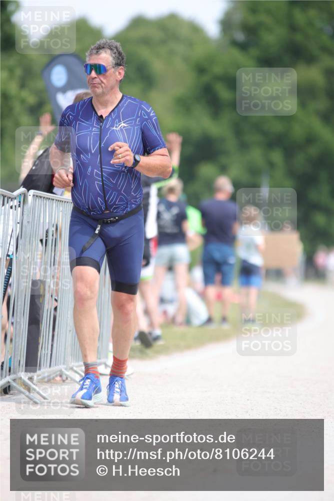 22.06.2025 - Viking Triathlon H.Heesch http://msf.ph/oto/8106244 22.06.2025 14:11:34 Laufen 449 meine-sportfotos.de