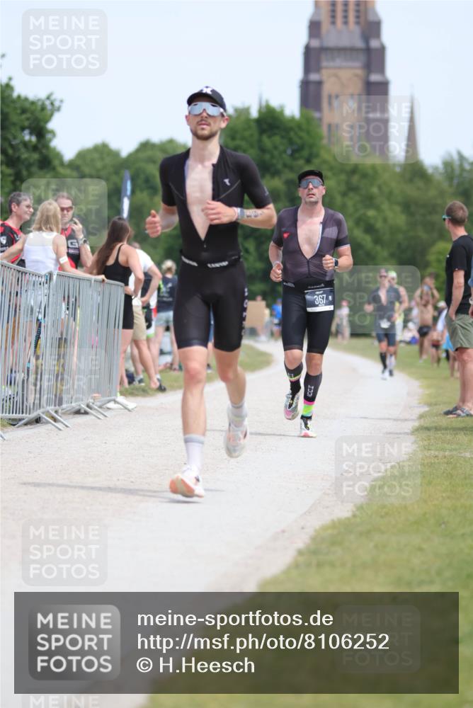 22.06.2025 - Viking Triathlon H.Heesch http://msf.ph/oto/8106252 22.06.2025 14:11:43 Laufen 193, 367, 449 meine-sportfotos.de