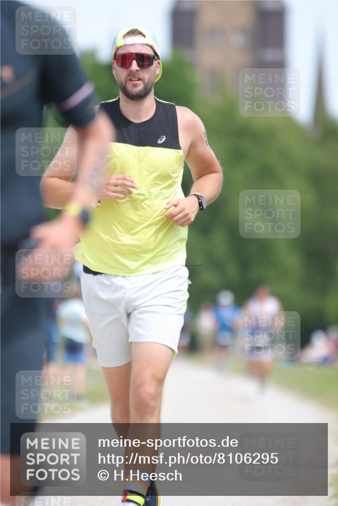 22.06.2025 - Viking Triathlon H.Heesch http://msf.ph/oto/8106295 22.06.2025 14:11:56 Laufen 520, 607 meine-sportfotos.de