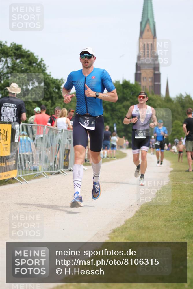 22.06.2025 - Viking Triathlon H.Heesch http://msf.ph/oto/8106315 22.06.2025 14:12:15 Laufen 45, 420 meine-sportfotos.de
