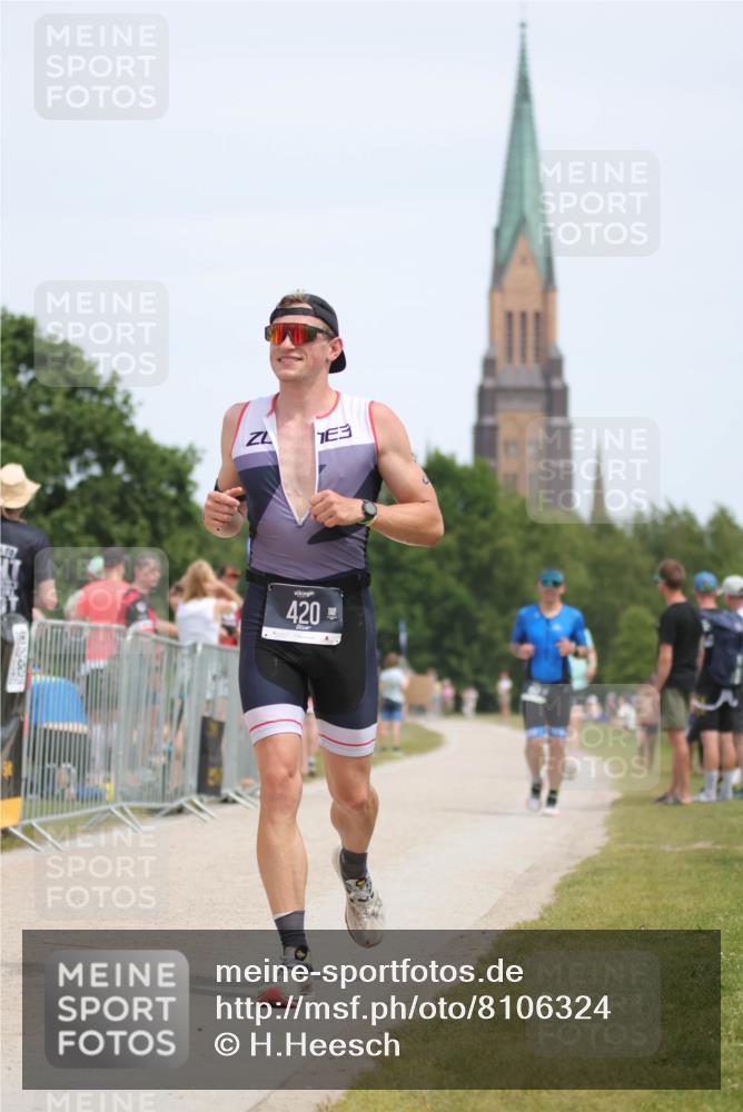 22.06.2025 - Viking Triathlon H.Heesch http://msf.ph/oto/8106324 22.06.2025 14:12:18 Laufen 45, 153, 420 meine-sportfotos.de