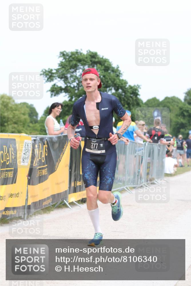 22.06.2025 - Viking Triathlon H.Heesch http://msf.ph/oto/8106340 22.06.2025 14:28:34 Laufen 98, 377, 550 meine-sportfotos.de